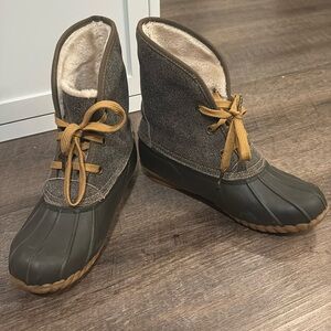 14th & Union Fur-Lined Ankle Duck Boots